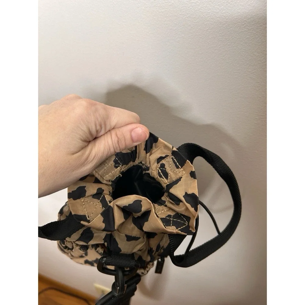 Calpak Insulated Water Bottle Holder Sling Travel Crossbody Bag Cheetah Print